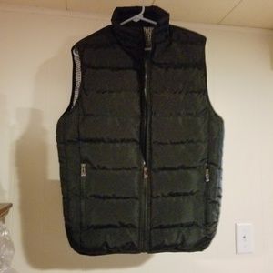 Mens puffer vest